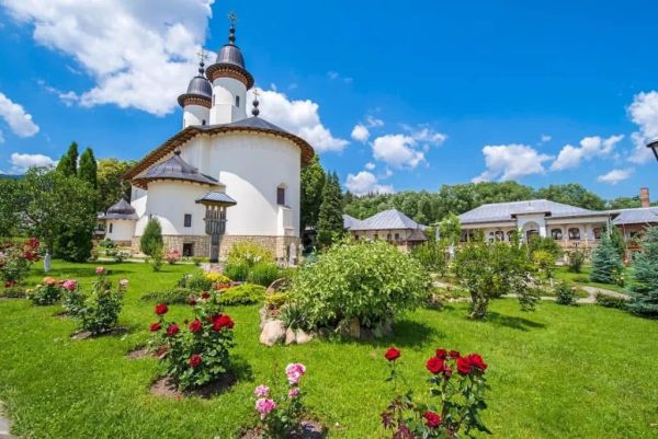 MANASTIRI CU HAR DIN MOLDOVA 20 Iunie