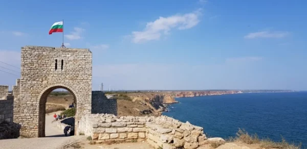 O zi cât o vacanță la Balcic – Varna și Cap Kaliakra 16 Mai - imagine 4