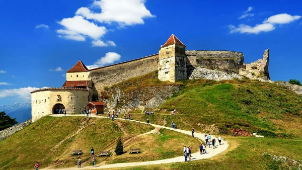 Cetatea Râșnov – Dino Parc & Brașov 31 Mai